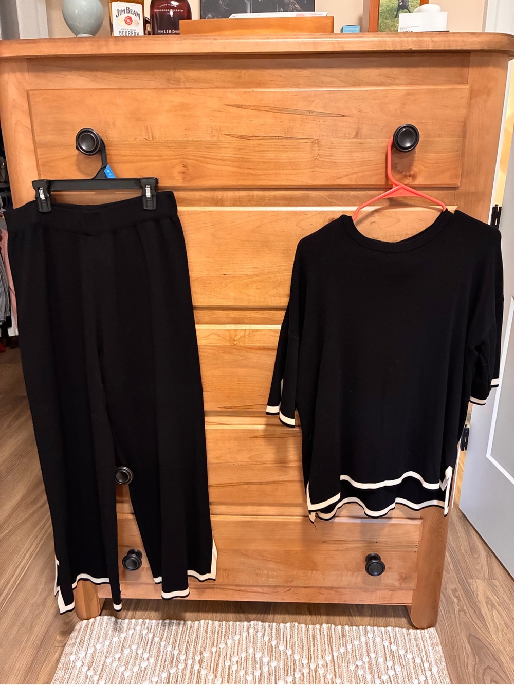 Black Knit Two-Piece Wide-Leg Pantsuit with Cream Trim - Picture 3 of 7